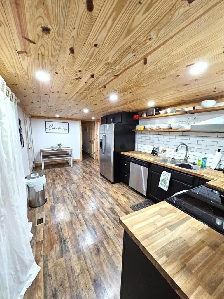 Modern Style, Arcade, Fire Pit, Pet Friendly Pigeon Forge Exterior foto