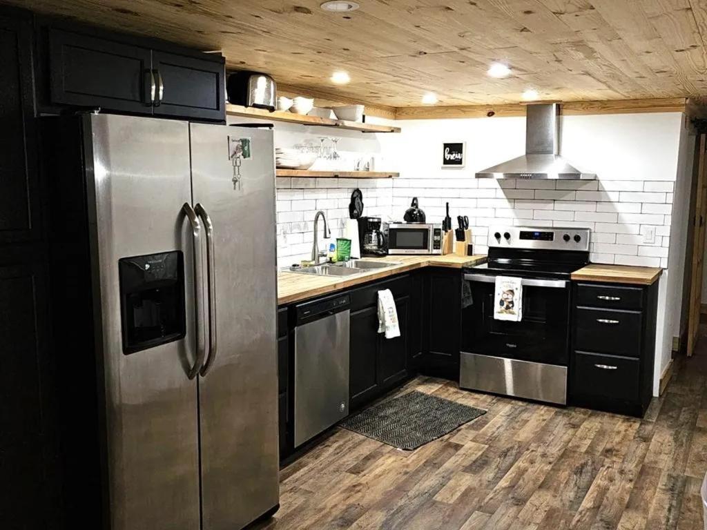 Modern Style, Arcade, Fire Pit, Pet Friendly Pigeon Forge Exterior foto